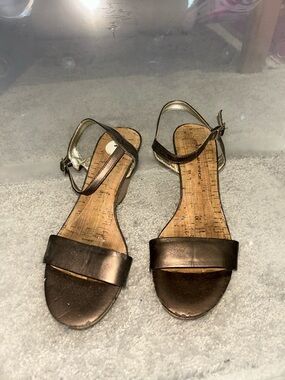 BANDOLINO Metallic Bronze Ankle-Strap Sandals - Women